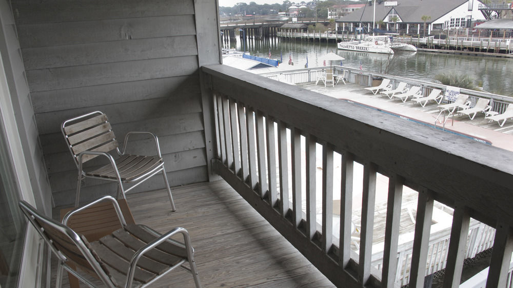 Shem Creek Inn Mount Pleasant Exterior foto